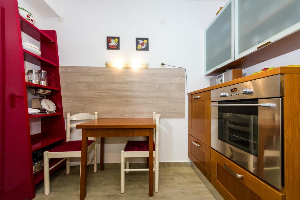 Mihael Apartman Zára Kültér fotó
