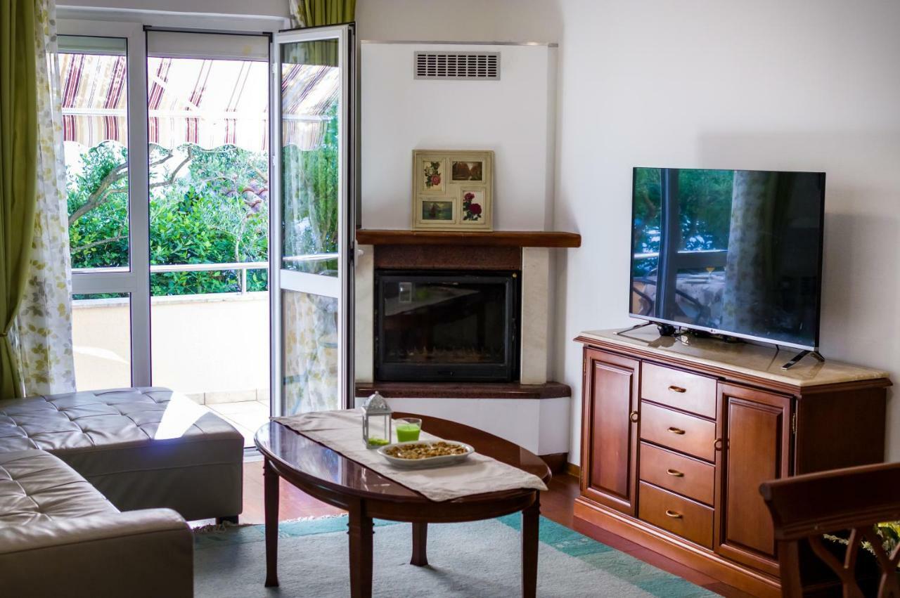 Mihael Apartman Zára Kültér fotó